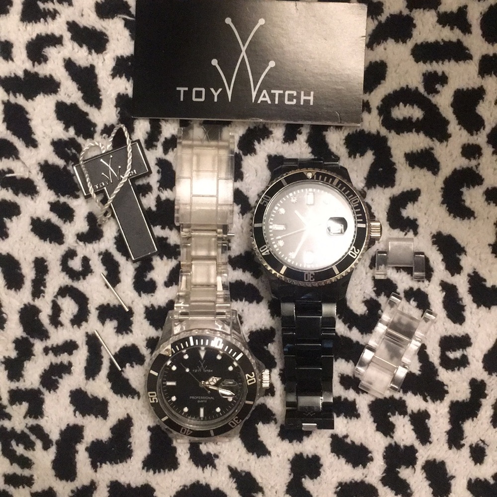 ToyWatch (2)